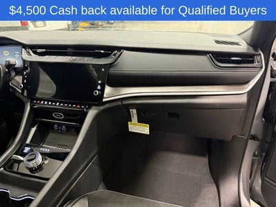 2026 Jeep Grand Cherokee Altitude