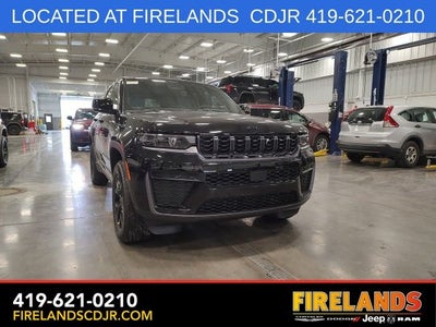 2026 Jeep Grand Cherokee Laredo