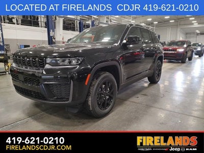 2026 Jeep Grand Cherokee Laredo