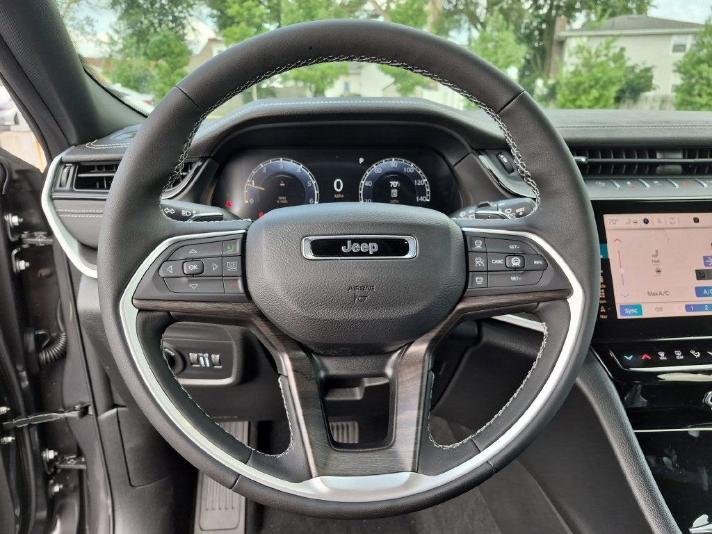 2026 Jeep Grand Cherokee Altitude