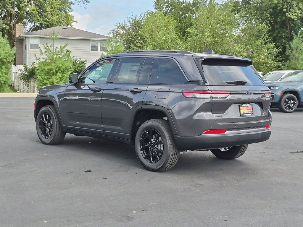 2026 Jeep Grand Cherokee Altitude