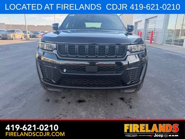 2026 Jeep Grand Cherokee Laredo