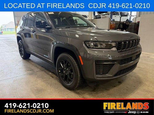 2026 Jeep Grand Cherokee Laredo