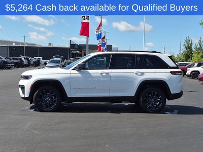 2026 Jeep Grand Cherokee Base