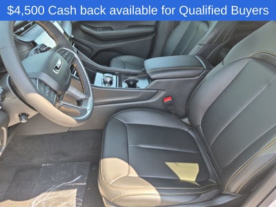 2026 Jeep Grand Cherokee Base