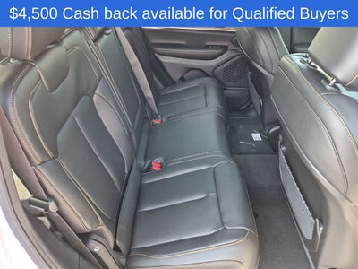 2026 Jeep Grand Cherokee Base