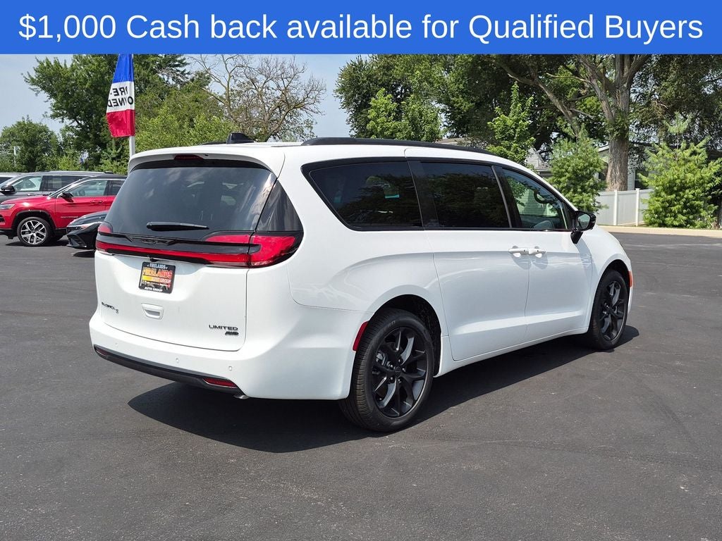 2027 Chrysler Pacifica Limited