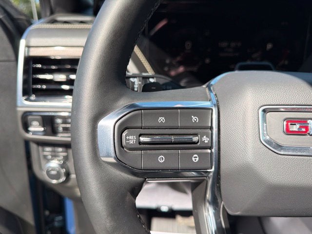 2025 GMC Yukon XL Elevation
