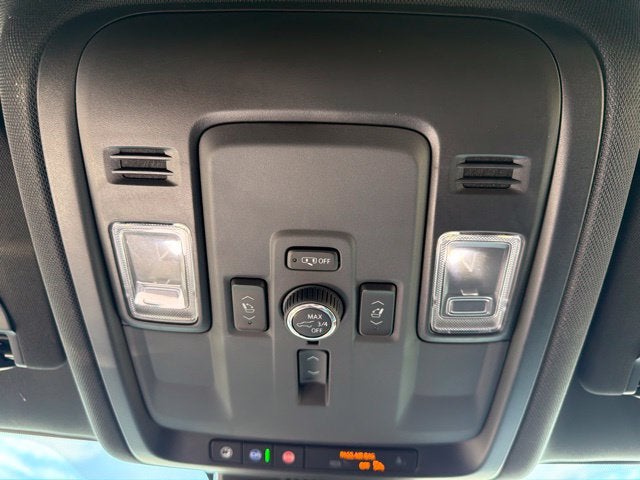 2025 GMC Yukon XL Elevation