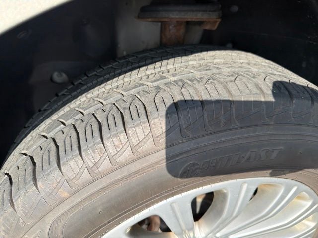 2012 Lincoln MKX Base