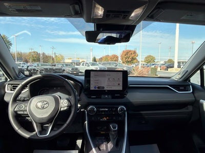 2025 Toyota RAV4 XLE Premium