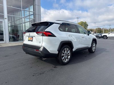 2025 Toyota RAV4 XLE Premium