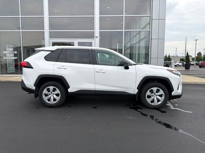 2024 Toyota RAV4 LE