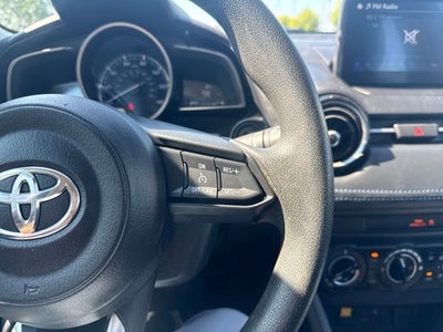 2020 Toyota Yaris LE