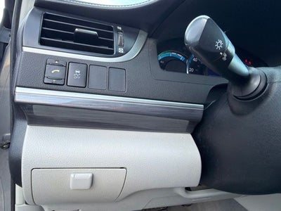 2012 Toyota Camry Hybrid LE