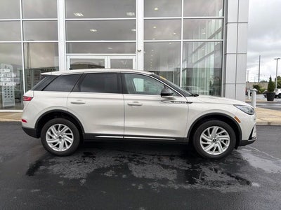 2023 Lincoln Corsair Standard