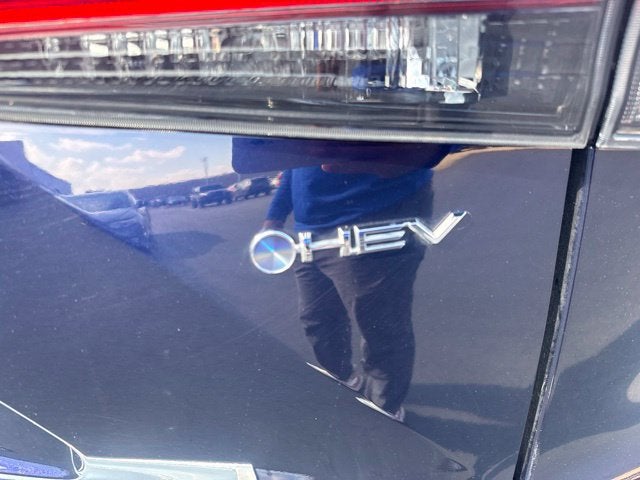 2025 Toyota Highlander Hybrid Platinum