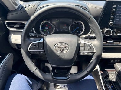 2022 Toyota Highlander Hybrid Limited