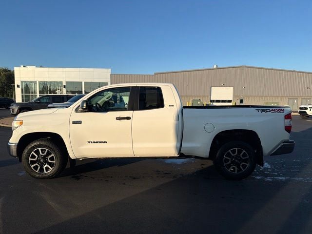 2016 Toyota Tundra SR5