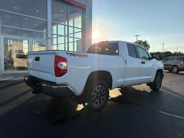 2016 Toyota Tundra SR5
