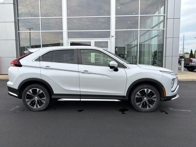 2022 Mitsubishi Eclipse Cross Base
