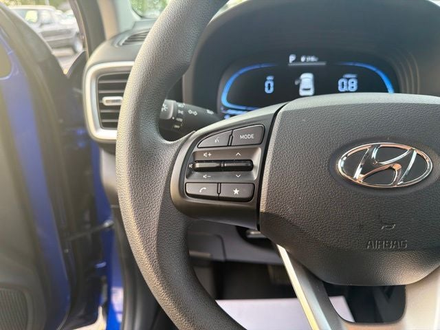 2023 Hyundai Venue SE
