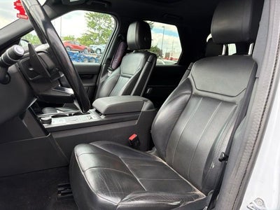 2020 Land Rover Discovery SE