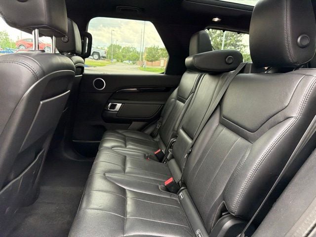 2020 Land Rover Discovery SE