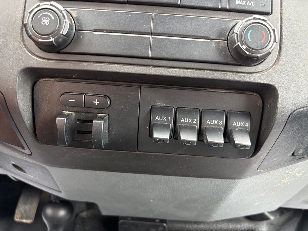 2015 Ford F-350SD XL DRW