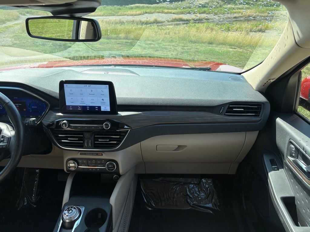 2020 Ford Escape Titanium