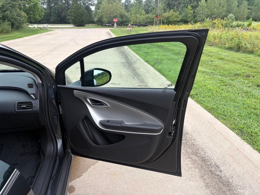2015 Chevrolet Volt Base