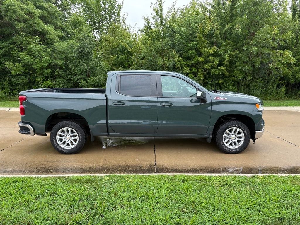 2025 Chevrolet Silverado 1500 LT LT1