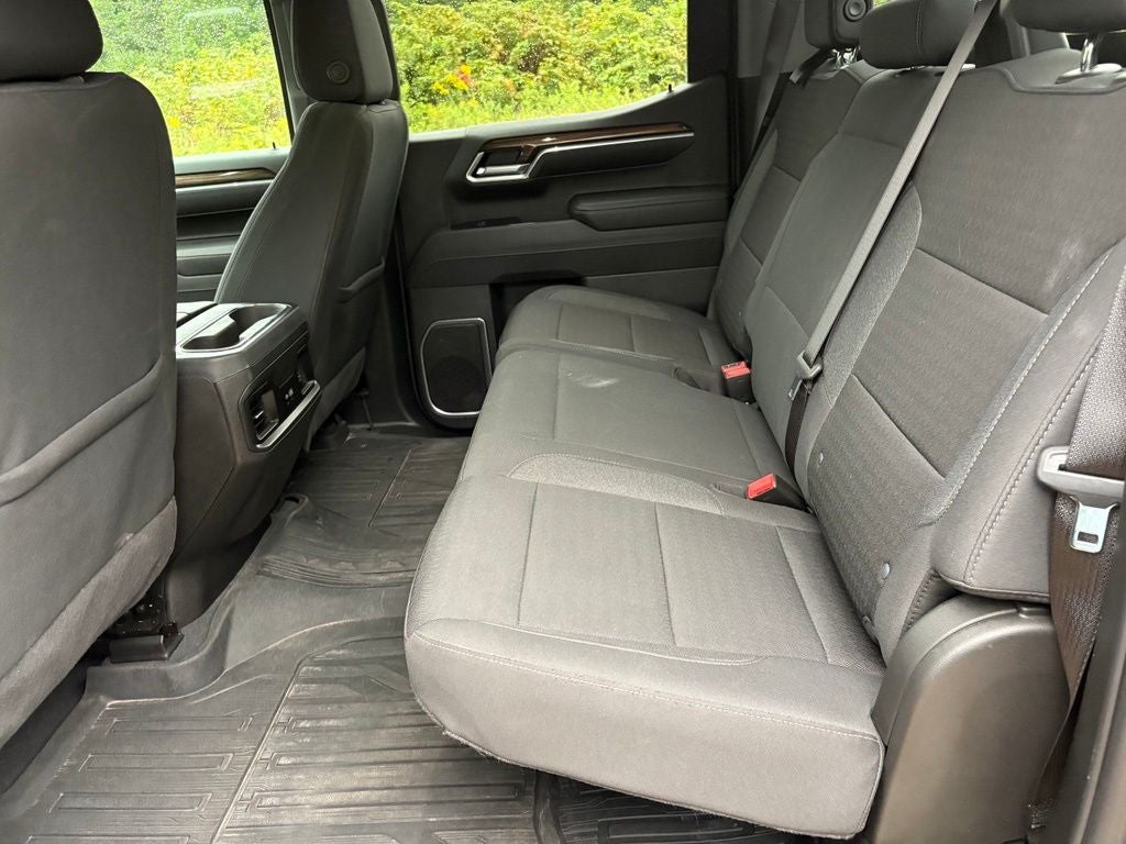 2025 Chevrolet Silverado 1500 LT LT1