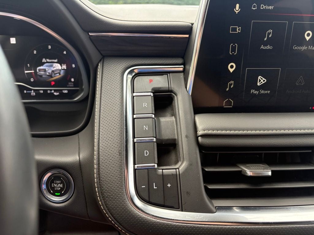 2023 GMC Yukon XL SLT