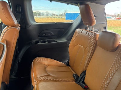 2022 Chrysler Pacifica Pinnacle