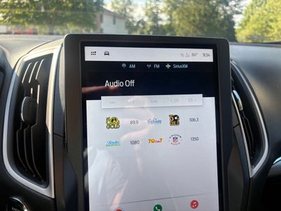 2022 Ford Edge SEL