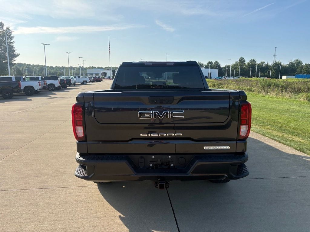 2022 GMC Sierra 1500 Elevation