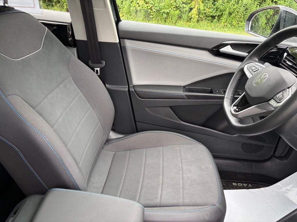 2024 Volkswagen Taos 1.5T SE