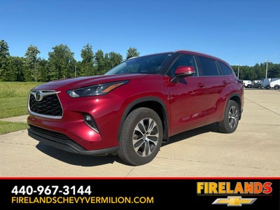 2024 Toyota Highlander XLE