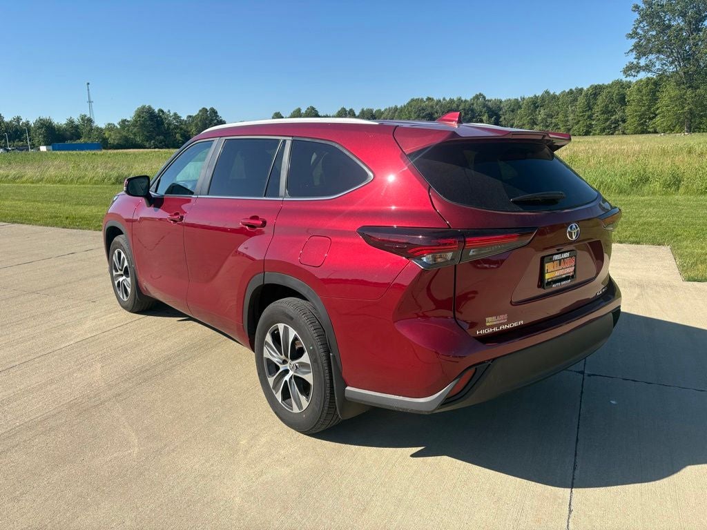 2024 Toyota Highlander XLE