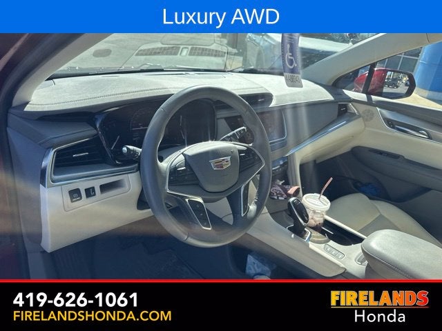 2017 Cadillac XT5 Luxury