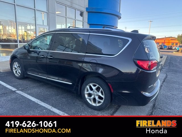 2017 Chrysler Pacifica Touring L Plus