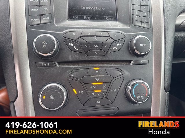 2017 Ford Fusion SE