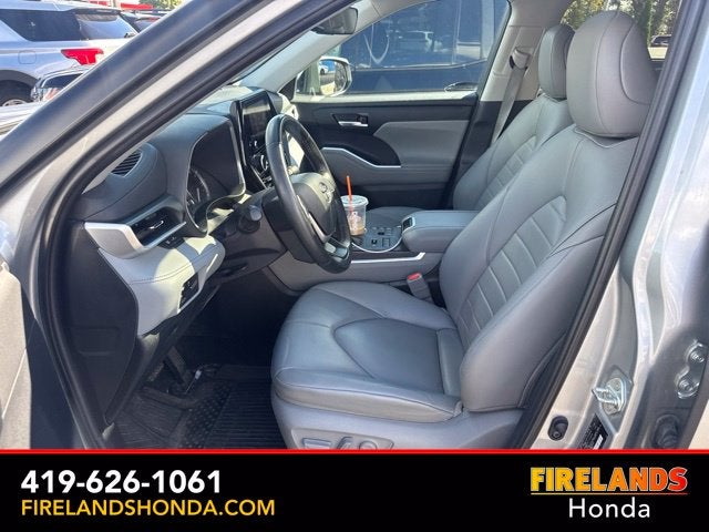 2024 Toyota Highlander XLE