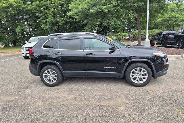 Used 2018 Jeep Cherokee Latitude with VIN 1C4PJMCX9JD509316 for sale in City of the Village of Clarkston, MI