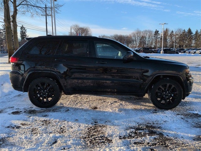 2020 Jeep Grand Cherokee Altitude