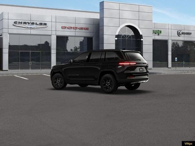 2026 Jeep Grand Cherokee Laredo Altitude