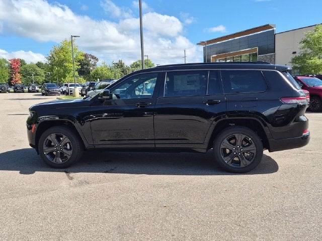 2027 Jeep Grand Cherokee L Limited Reserve