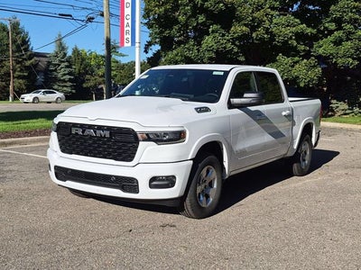 2027 RAM 1500 Big Horn/Lone Star