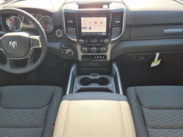 2027 RAM 1500 Big Horn/Lone Star